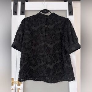 Chic Black Textured Women's Blouse